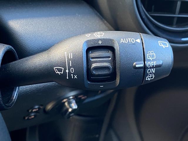 MINI クーパーD エキサイトメントPKG 純正ナビ Bluetooth アンビエントライト オートライト フロントフォグランプ リアフォグランプ オートワイパー 前後ドライブレコーダー 純正15インチAW ETC(28枚目)