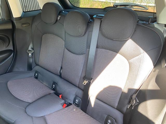 MINI クーパーD エキサイトメントPKG 純正ナビ Bluetooth アンビエントライト オートライト フロントフォグランプ リアフォグランプ オートワイパー 前後ドライブレコーダー 純正15インチAW ETC(50枚目)