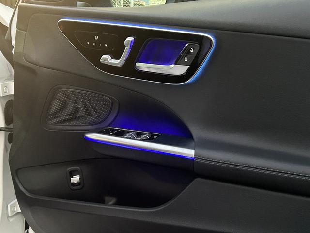 Ｃクラス Ｃ１８０アバンギャルド　ＡＭＧライン　ＲＳＰ　ＡＣＣ　半革　シートＨ　ＨＵＤ　純正ナビ　Ａｐｐｌｅｃａｒｐｌａｙ　全方位カメラ　地デジ　Ｂｌｕｅｔｏｏｔｈ　アンビエントライト　ＬＥＤ　Ｐバックドア　前後ドラレコ　純正１７インチＡＷ　ＥＴＣ（58枚目）