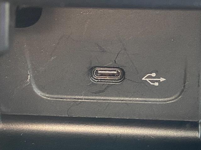 Ｃクラス Ｃ２２０ｄアバンギャルド　ＡＭＧライン　１オーナー　ＲＳＰ　ＡＣＣ　ＨＵＤ　ベーシックＰＫＧ　純正ナビ　Ａｐｐｌｅｃａｒｐｌａｙ　地デジ　Ｂｌｕｅｔｏｏｔｈ　Ｂカメラ　半革　シートＨ　Ｐバックドア　ＬＥＤ　前後ドラレコ　純正１８ＡＷ　ＥＴＣ（47枚目）