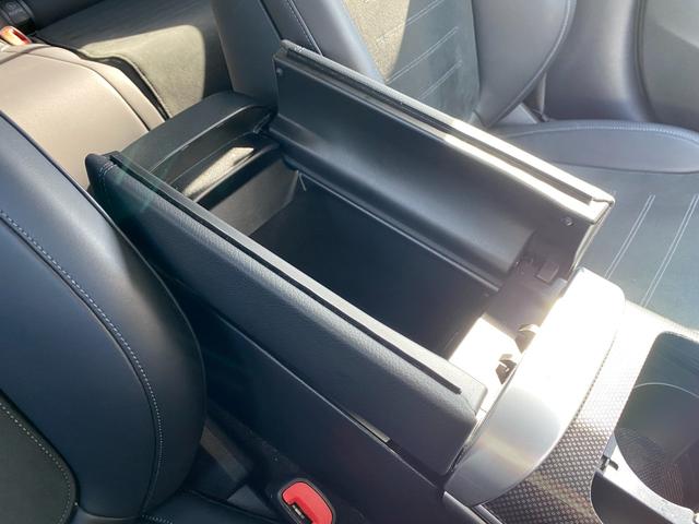 Ｃクラス Ｃ２２０ｄアバンギャルド　ＡＭＧライン　１オーナー　ＲＳＰ　ＡＣＣ　ＨＵＤ　ベーシックＰＫＧ　純正ナビ　Ａｐｐｌｅｃａｒｐｌａｙ　地デジ　Ｂｌｕｅｔｏｏｔｈ　Ｂカメラ　半革　シートＨ　Ｐバックドア　ＬＥＤ　前後ドラレコ　純正１８ＡＷ　ＥＴＣ（49枚目）