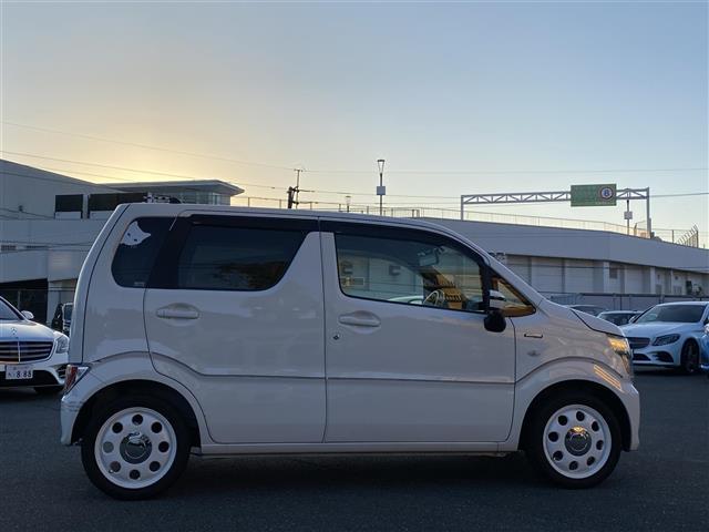 ワゴンR ハイブリッドFX(33枚目)