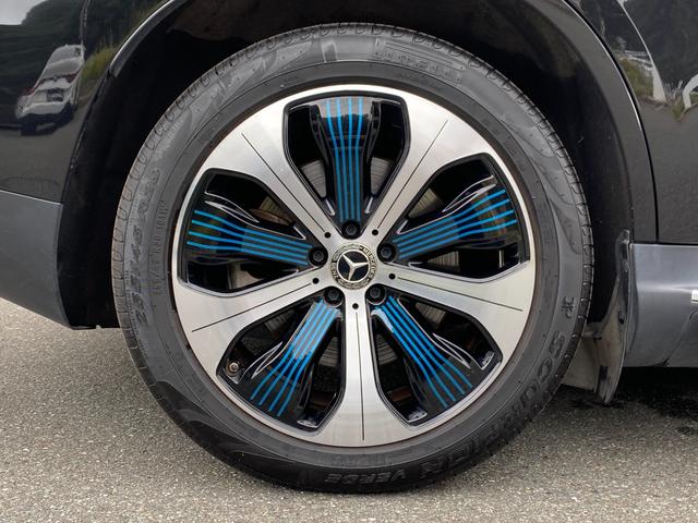 EQC EQC400 4マチック ワンオーナ レザーエクスクルーシブ ブルメスター パノラミックスライディングルーフ 360度カメラ エアシート シートヒーター 電動リアゲート ヘッドアップディスプレイ アクティブパーキングアシスト(25枚目)