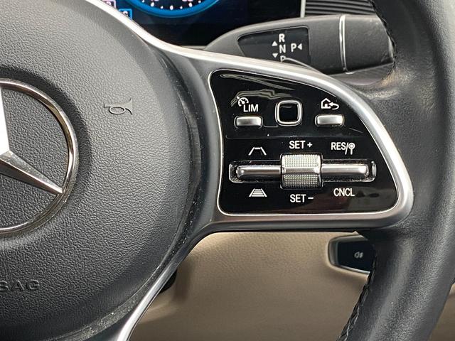 EQC EQC400 4マチック ワンオーナ レザーエクスクルーシブ ブルメスター パノラミックスライディングルーフ 360度カメラ エアシート シートヒーター 電動リアゲート ヘッドアップディスプレイ アクティブパーキングアシスト(31枚目)