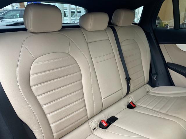 EQC EQC400 4マチック ワンオーナ レザーエクスクルーシブ ブルメスター パノラミックスライディングルーフ 360度カメラ エアシート シートヒーター 電動リアゲート ヘッドアップディスプレイ アクティブパーキングアシスト(52枚目)