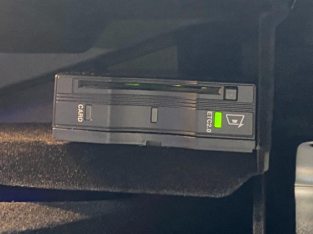 EQC EQC400 4マチック ワンオーナ レザーエクスクルーシブ ブルメスター パノラミックスライディングルーフ 360度カメラ エアシート シートヒーター 電動リアゲート ヘッドアップディスプレイ アクティブパーキングアシスト(61枚目)