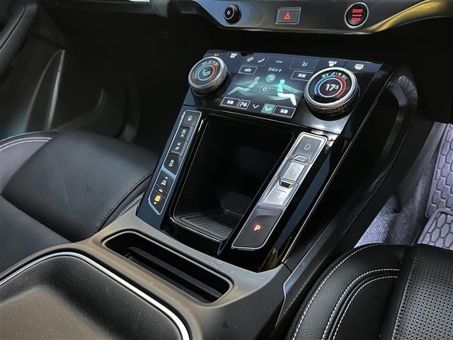 Iペイス SE ドライブパック ACC BSM LKA ガラスルーフ 黒革 シートH 純正ナビ Applecarplay/androidauto Bluetooth バックカメラ 全方位 エアサス LED ETC(20枚目)