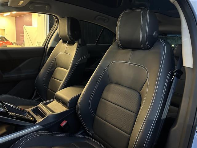 Iペイス SE ドライブパック ACC BSM LKA ガラスルーフ 黒革 シートH 純正ナビ Applecarplay/androidauto Bluetooth バックカメラ 全方位 エアサス LED ETC(22枚目)