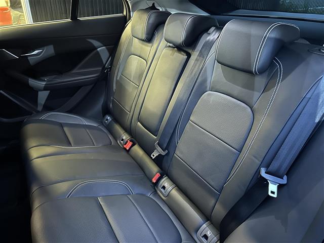 Iペイス SE ドライブパック ACC BSM LKA ガラスルーフ 黒革 シートH 純正ナビ Applecarplay/androidauto Bluetooth バックカメラ 全方位 エアサス LED ETC(26枚目)