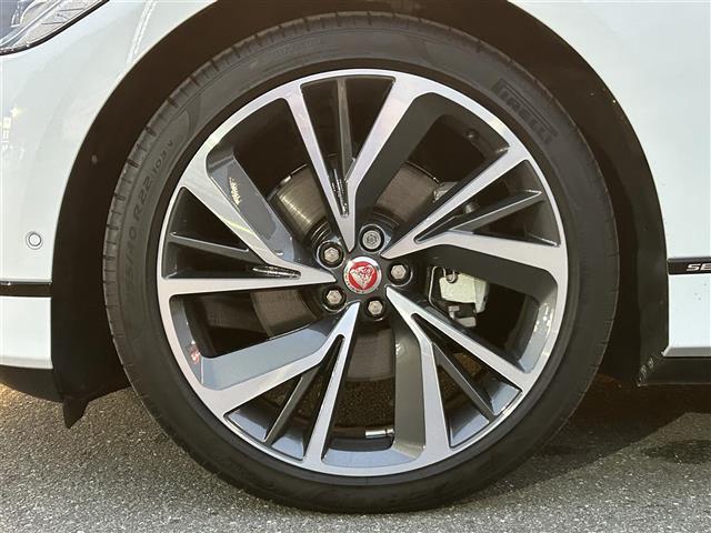 Iペイス SE ドライブパック ACC BSM LKA ガラスルーフ 黒革 シートH 純正ナビ Applecarplay/androidauto Bluetooth バックカメラ 全方位 エアサス LED ETC(40枚目)