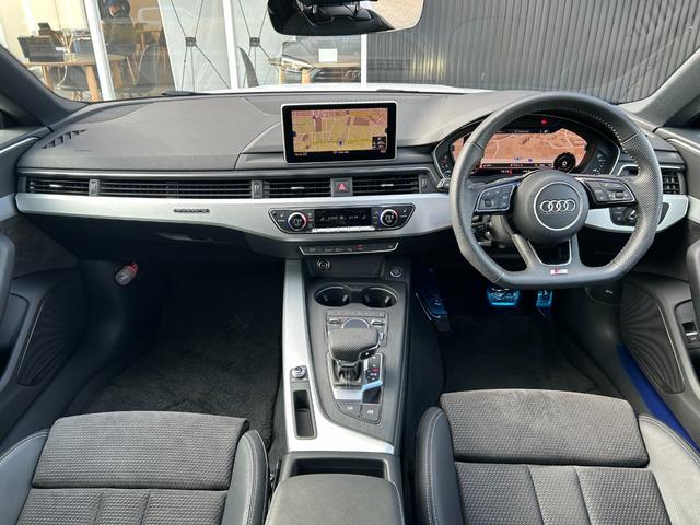 Ａ５スポーツバック ４５ＴＦＳＩクワトロ　スポーツ　アシスタンスＰＫＧ　マトリクスＬＥＤ　バーチャルコックピット　半革　シートＨ　純ナビ　地デジ　全方位　Ｂｌｕｅｔｏｏｔｈ　ｃａｒｐｌａｙ　Ｐバックドア　前後ドライブレコーダー　純１８インチＡＷ　ＥＴＣ（2枚目）