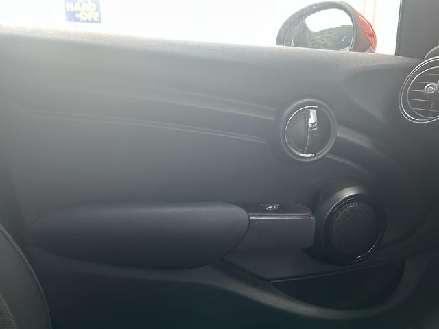 直接ご来店が難しいお客様にも、詳細写真等お送りできます。まずはお気軽にお問い合わせ下さい。