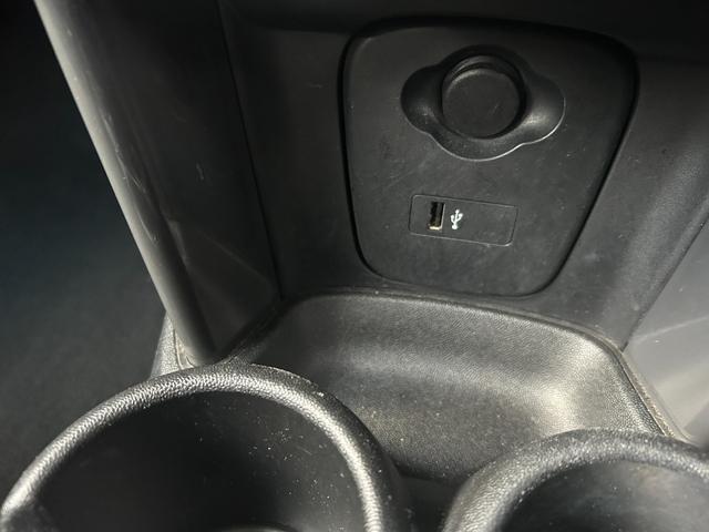 MINI ワン 純正ナビ Bluetooth LEDヘッドライト ユニオンジャックテールランプ フロントフォグランプ リアフォグランプ ステアリングスイッチ 純正15インチアルミホイール ETC 禁煙車両(44枚目)