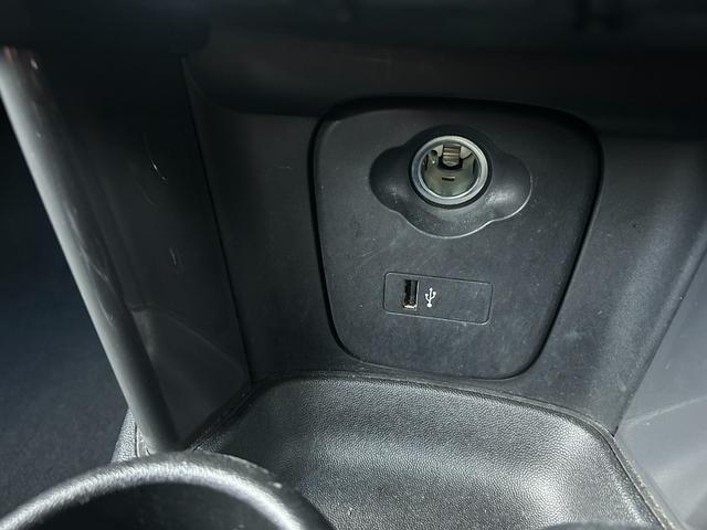 MINI ワン 純正ナビ Bluetooth LEDヘッドライト ユニオンジャックテールランプ フロントフォグランプ リアフォグランプ ステアリングスイッチ 純正15インチアルミホイール ETC 禁煙車両(45枚目)