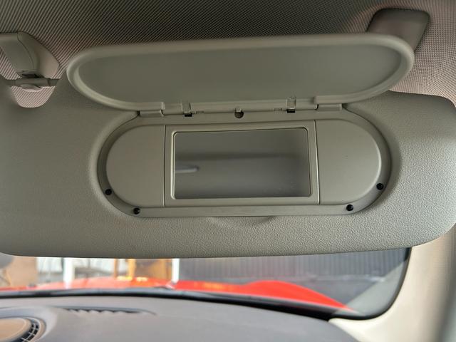 MINI ワン 純正ナビ Bluetooth LEDヘッドライト ユニオンジャックテールランプ フロントフォグランプ リアフォグランプ ステアリングスイッチ 純正15インチアルミホイール ETC 禁煙車両(61枚目)