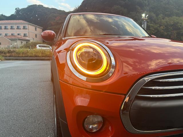 MINI ワン 純正ナビ Bluetooth LEDヘッドライト ユニオンジャックテールランプ フロントフォグランプ リアフォグランプ ステアリングスイッチ 純正15インチアルミホイール ETC 禁煙車両(64枚目)