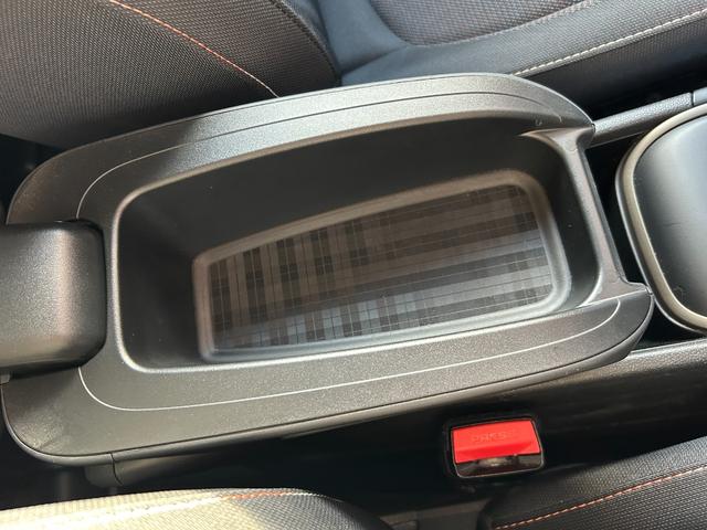 MINI クーパーD クロスオーバー ACC 純正ナビ バックカメラ Bluetooth ミュージックサーバー パワーバックドア LEDヘッドライト オートライト F/Rフォグランプ オートワイパー 純正17インチAW ミラー一体型ETC(47枚目)