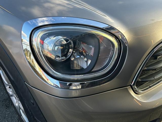 MINI クーパーD クロスオーバー ACC 純正ナビ バックカメラ Bluetooth ミュージックサーバー パワーバックドア LEDヘッドライト オートライト F/Rフォグランプ オートワイパー 純正17インチAW ミラー一体型ETC(62枚目)