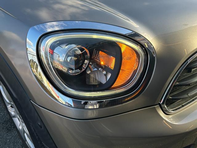 MINI クーパーD クロスオーバー ACC 純正ナビ バックカメラ Bluetooth ミュージックサーバー パワーバックドア LEDヘッドライト オートライト F/Rフォグランプ オートワイパー 純正17インチAW ミラー一体型ETC(63枚目)
