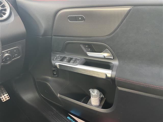 ＥＱＢ ＥＱＢ３５０　４マチック　ＡＭＧラインパッケージ　禁煙車　純正２０インチＡＷ　ドラレコ　ＡＣＣ　ＬＫＡ　ＢＳＡ　３６０°カメラ　フルセグ　Ｂｌｕｅｔｏｏｔｈ　半革　前席シートヒーター　パドルシフト　電動テールゲート（フットオープナー）（22枚目）