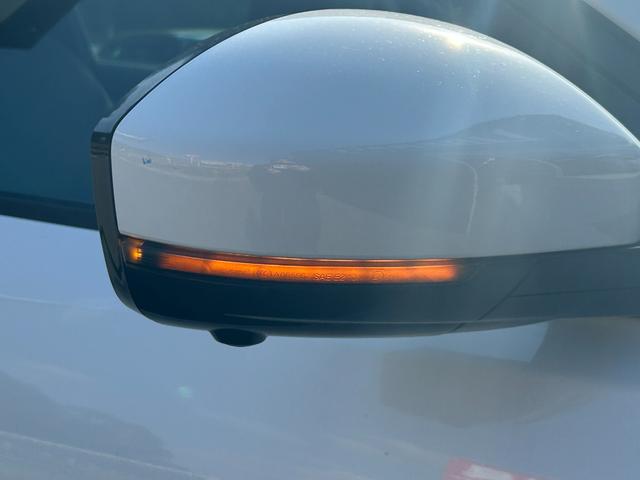 Fペイス ピュア MERIDIAN 黒革 シートヒーター 純正ナビ 地デジ 全方位カメラ Bluetooth LEDヘッドライト Aハイビーム Pバックドア 前後ドライブレコーダー 純正19インチアルミホイール ETC(64枚目)