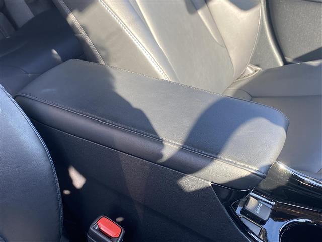 プリウス Aツーリングセレクション(14枚目)