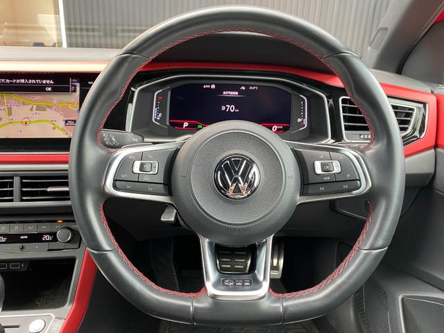 ポロGTI ベースグレード ACC BSM LKA ディスカバープロ Applecarplay/androidauto 地デジ Bluetooth Bカメラ CD/DVD LEDライト ステアS パドルS 純正17AW ETC(9枚目)