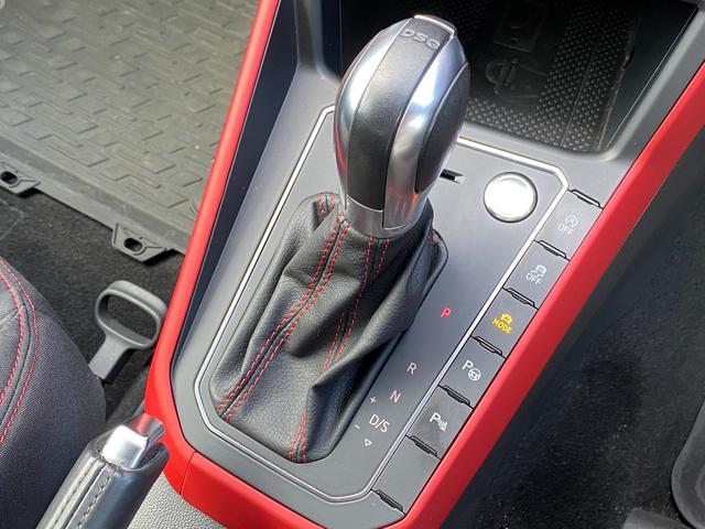 ポロGTI ベースグレード ACC BSM LKA ディスカバープロ Applecarplay/androidauto 地デジ Bluetooth Bカメラ CD/DVD LEDライト ステアS パドルS 純正17AW ETC(42枚目)