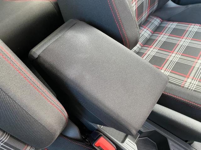ポロGTI ベースグレード ACC BSM LKA ディスカバープロ Applecarplay/androidauto 地デジ Bluetooth Bカメラ CD/DVD LEDライト ステアS パドルS 純正17AW ETC(45枚目)