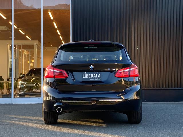 2シリーズ 218dアクティブツアラー ラグジュアリー 黒革シート 純ナビ バックカメラ 追従機能 ETC 電動リアゲート ヘッドアップディスプレイ 衝突軽減ブレーキ レーダークルーズコントロール レーンキープアシスト Bluetooth(21枚目)