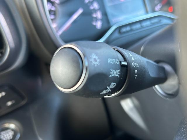 ベルランゴ マックス　ブルーＨＤｉ　１オーナー　ＡＣＣ　ＢＳＭ　ＬＫＡ　ガラスルーフ　ディスプレイＡ　Ａｐｐｌｅｃａｒｐｌａｙ／ａｎｄｒｏｉｄａｕｔｏ　Ｂカメラ　Ｓカメラ　ＢＴ　前後ドライブレコーダー　純１６インチＡＷ　ＥＴＣ（27枚目）