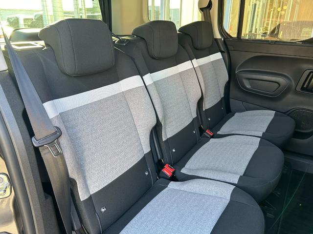 ベルランゴ マックス　ブルーＨＤｉ　１オーナー　ＡＣＣ　ＢＳＭ　ＬＫＡ　ガラスルーフ　ディスプレイＡ　Ａｐｐｌｅｃａｒｐｌａｙ／ａｎｄｒｏｉｄａｕｔｏ　Ｂカメラ　Ｓカメラ　ＢＴ　前後ドライブレコーダー　純１６インチＡＷ　ＥＴＣ（48枚目）