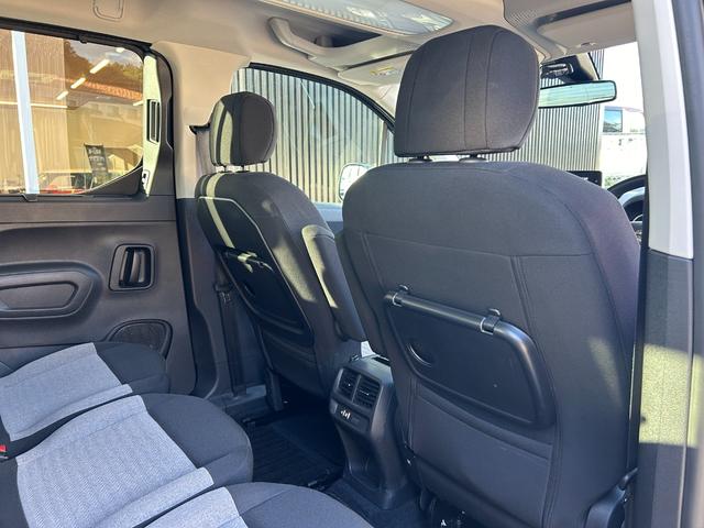 ベルランゴ マックス　ブルーＨＤｉ　１オーナー　ＡＣＣ　ＢＳＭ　ＬＫＡ　ガラスルーフ　ディスプレイＡ　Ａｐｐｌｅｃａｒｐｌａｙ／ａｎｄｒｏｉｄａｕｔｏ　Ｂカメラ　Ｓカメラ　ＢＴ　前後ドライブレコーダー　純１６インチＡＷ　ＥＴＣ（50枚目）