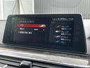 ５３０ｅ　Ｍスポーツアイパフォーマンス　ナビ　全周囲カメラ　ＣＤ　ＤＶＤ　フルセグＴＶ　ＳｃｒｅｅｎＭｉｒｒｏｒｉｎｇ　インテリジェントセーフティ　ＨＵＤ　アンビエントライト　ＡＣＣ　サンルーフ　置くだけ充電器　前後コーナーセンサー　ＬＥＤ（10枚目）