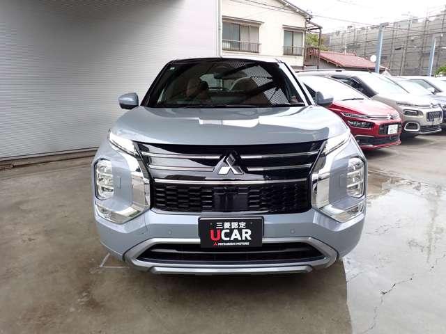 アウトランダーPHEV Pエグゼクティブパッケージ 三菱認定中古車2029年10月まで保証付 12.3(7枚目)