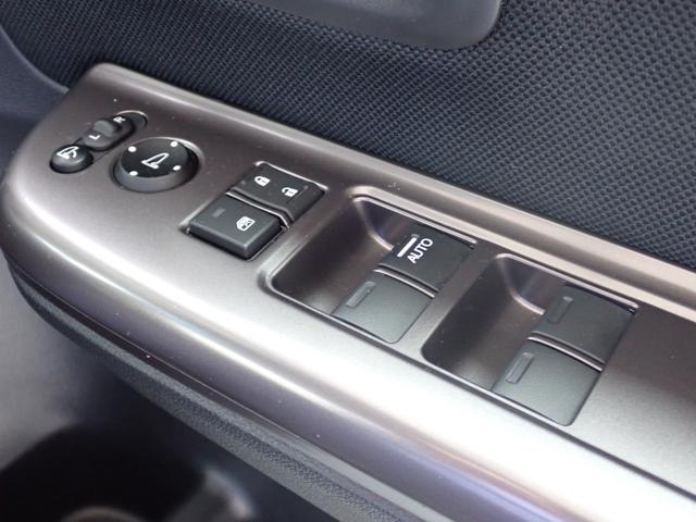 フリードハイブリッド ハイブリッド・Ｇブラックスタイル　メーカー保証付き　８型プレミアムインターナビ　１５．６型フリップダウンモニター　前後録画ドライブレコーダー　ＨＤＭＩ入力　Ｂｌｕｅｔｏｏｔｈ　フルセグＴＶ　ミュージックサーバー　ＥＴＣ　ＡＣＣ（12枚目）