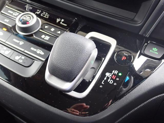 フリードハイブリッド ハイブリッド・Ｇブラックスタイル　メーカー保証付き　８型プレミアムインターナビ　１５．６型フリップダウンモニター　前後録画ドライブレコーダー　ＨＤＭＩ入力　Ｂｌｕｅｔｏｏｔｈ　フルセグＴＶ　ミュージックサーバー　ＥＴＣ　ＡＣＣ（31枚目）