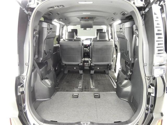 ヴォクシー ハイブリッドZS 煌III フルセグ メモリーナビ 後席モニター バックカメラ 衝突被害軽減システム ETC 両側電動スライド LEDヘッドランプ 3列シート DVD再生 乗車定員7人 オートクルーズコントロール ナビ&TV(14枚目)