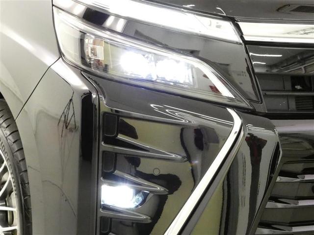 ヴォクシー ハイブリッドZS 煌III フルセグ メモリーナビ 後席モニター バックカメラ 衝突被害軽減システム ETC 両側電動スライド LEDヘッドランプ 3列シート DVD再生 乗車定員7人 オートクルーズコントロール ナビ&TV(30枚目)