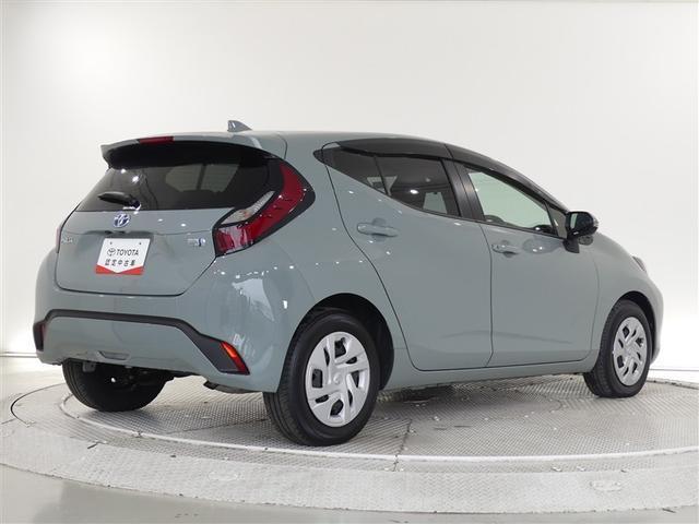 アクア Ｇ　フルセグ　メモリーナビ　バックカメラ　衝突被害軽減システム　ＥＴＣ　ＬＥＤヘッドランプ　ワンオーナー　ミュージックプレイヤー接続可　記録簿　安全装備　オートクルーズコントロール　ナビ＆ＴＶ　キーレス（4枚目）