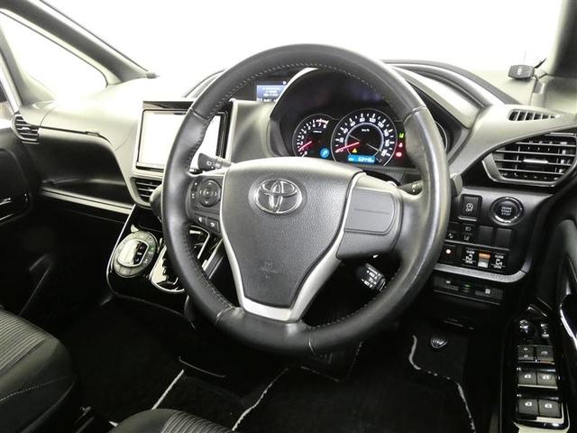 ヴォクシー ZS 煌 フルセグ メモリーナビ 後席モニター バックカメラ 衝突被害軽減システム ETC 両側電動スライド LEDヘッドランプ 3列シート ウオークスルー DVD再生 ミュージックプレイヤー接続可 記録簿(2枚目)