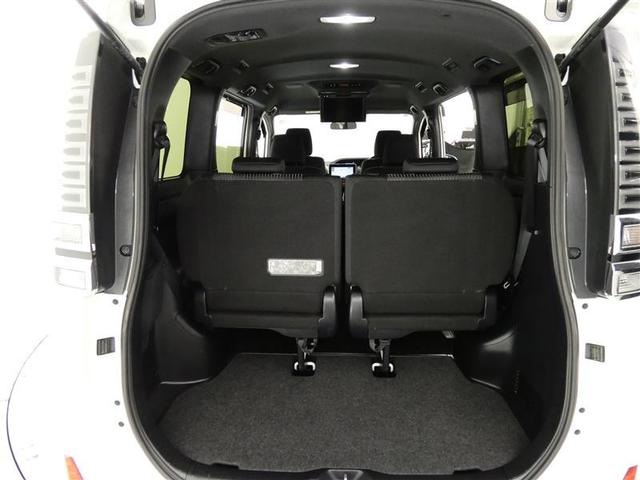 ヴォクシー ZS 煌 フルセグ メモリーナビ 後席モニター バックカメラ 衝突被害軽減システム ETC 両側電動スライド LEDヘッドランプ 3列シート ウオークスルー DVD再生 ミュージックプレイヤー接続可 記録簿(13枚目)