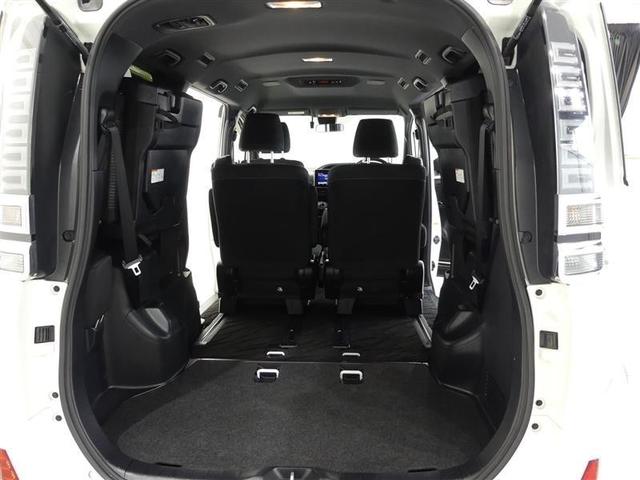 ヴォクシー ZS 煌II フルセグ メモリーナビ バックカメラ 衝突被害軽減システム ETC 両側電動スライド LEDヘッドランプ 3列シート ウオークスルー ワンオーナー DVD再生 記録簿 乗車定員7人 ナビ&TV CD(22枚目)