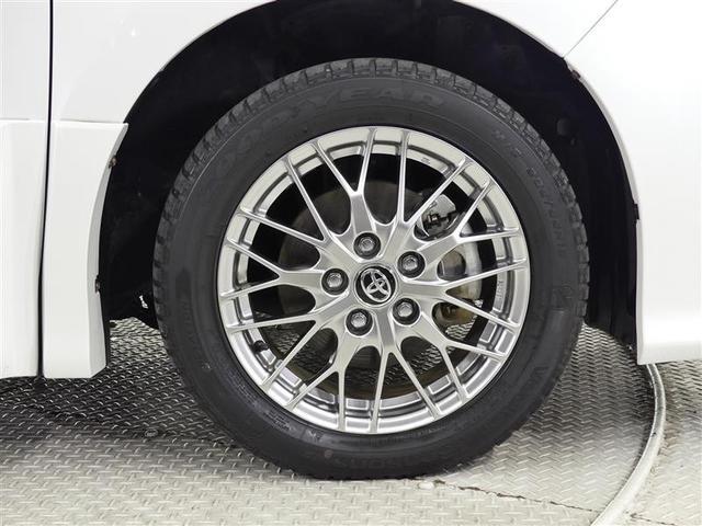 ヴォクシー ハイブリッドＺＳ　煌ＩＩ　フルセグ　メモリーナビ　後席モニター　バックカメラ　衝突被害軽減システム　ＥＴＣ　両側電動スライド　ＬＥＤヘッドランプ　３列シート　ワンオーナー　ＤＶＤ再生　ミュージックプレイヤー接続可　乗車定員７人（11枚目）