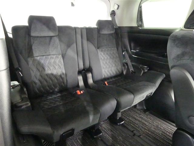 ヴェルファイアハイブリッド Ｚ　４ＷＤ　フルセグ　メモリーナビ　後席モニター　バックカメラ　衝突被害軽減システム　ＥＴＣ　両側電動スライド　ＬＥＤヘッドランプ　３列シート　ワンオーナー　ＤＶＤ再生　ミュージックプレイヤー接続可　ＣＤ（20枚目）