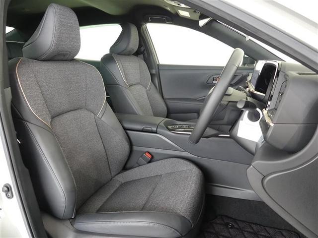 クラウンクロスオーバー Ｇアドバンスド　４ＷＤ　フルセグ　メモリーナビ　バックカメラ　ドラレコ　衝突被害軽減システム　ＥＴＣ　ＬＥＤヘッドランプ　ワンオーナー　ミュージックプレイヤー接続可　記録簿　安全装備　オートクルーズコントロール（16枚目）