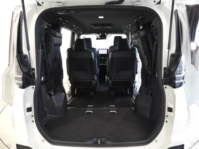 ヴォクシー S-G フルセグ メモリーナビ 後席モニター バックカメラ 衝突被害軽減システム ETC 両側電動スライド LEDヘッドランプ 3列シート ウオークスルー ワンオーナー DVD再生 記録簿 乗車定員7人 CD(18枚目)