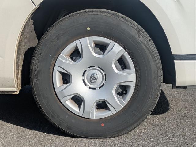 ハイエースバン スーパーGL ダークプライム ワンオーナー ユーザー買取車 記録簿 バックミラーモニター ETC2.0 スペアキー トヨタ純正SDナビ フルセグTV Bluetooth CD DVD再生 LEDヘッドランプ 取扱説明書 ナビ説明書(23枚目)