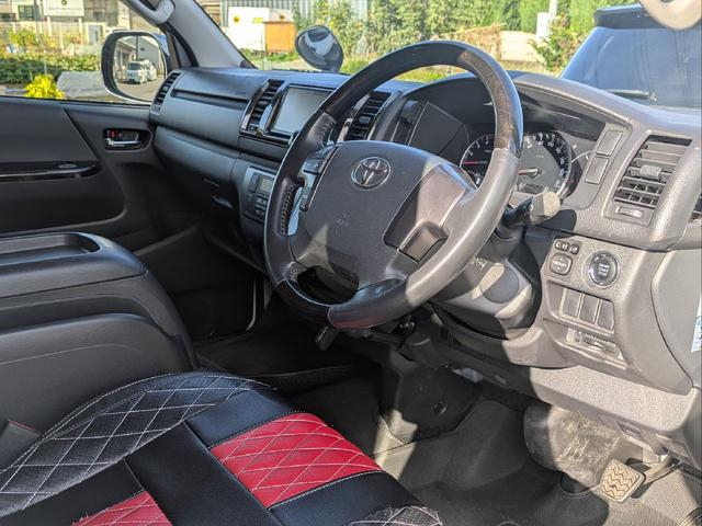 ハイエースバン スーパーGL ダークプライム ワンオーナー ユーザー買取車 記録簿 バックミラーモニター ETC2.0 スペアキー トヨタ純正SDナビ フルセグTV Bluetooth CD DVD再生 LEDヘッドランプ 取扱説明書 ナビ説明書(32枚目)
