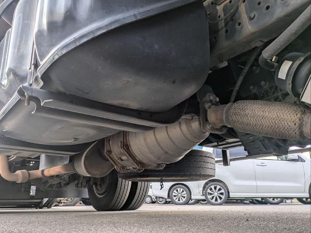 エルフトラック アルミバン　アーム式パワーゲート　積載２ｔ　総重量５４４５ｋｇ　バックモニター　ＥＴＣ　６速ＭＴ　左側電動格納ミラー　記録簿　ドラレコ　取扱説明書　全高３．０５ｍ（22枚目）